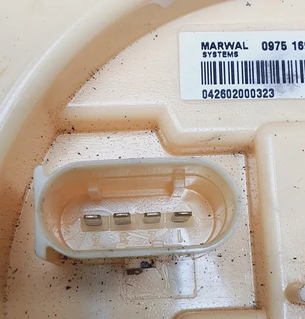 Brandstofpomp Mercedes W169 W245 1.7 A1694700600 image 4