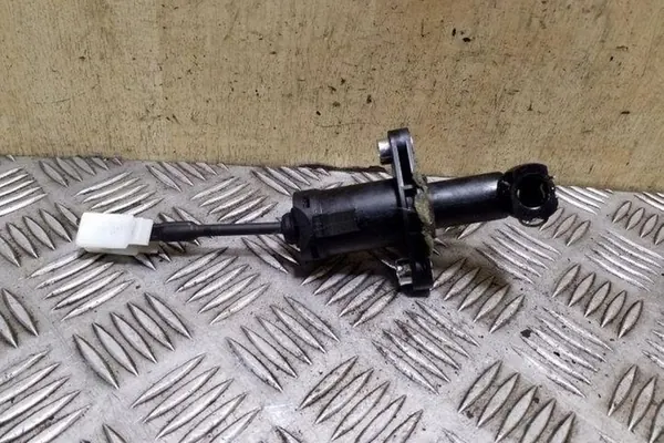 Kytkin sylinteri VW POLO 1.2L 2011 OEM 6R0721388 image 2