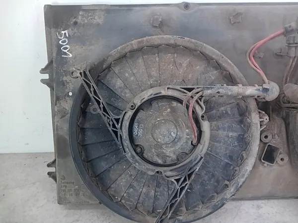 Radiatorventilator OEM 701121207B voor VW T4 image 3