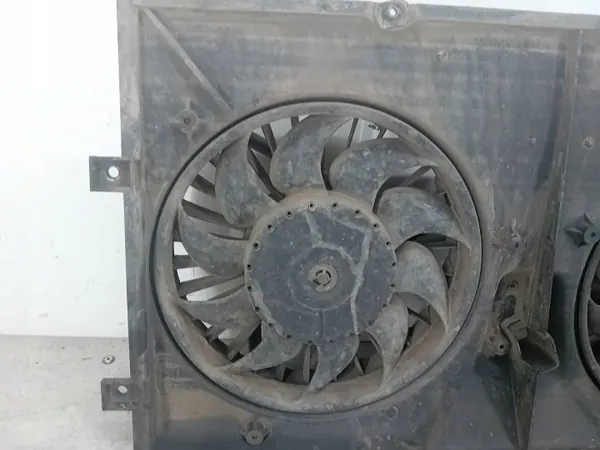 Radiatorventilator OEM 701121207B voor VW T4 image 7