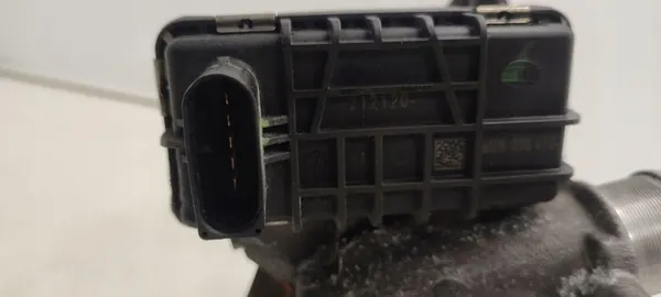 Turbocompresor OEM 4U3Q6K682BK para Citroën C6 2.7L image 5
