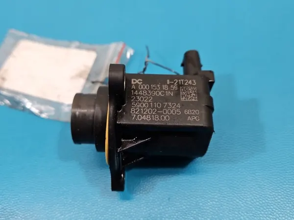 Válvula Turbo OEM 70481800 para Mercedes CLA image 3