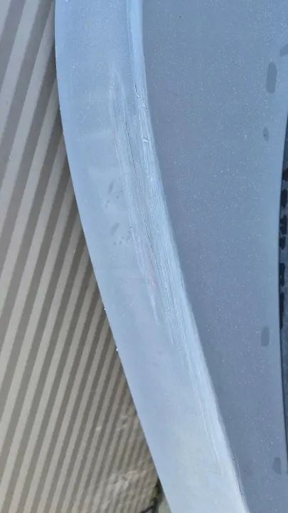 Volvo FH4 rechter bumper spoiler OEM 82674762 image 4