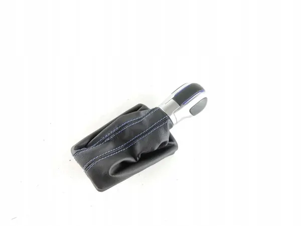 Pommeau de vitesse OEM RZV58160 pour VW Passat B8 2018 image 2
