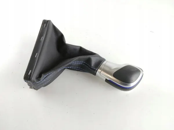 Pommeau de vitesse OEM RZV58160 pour VW Passat B8 2018 image 4