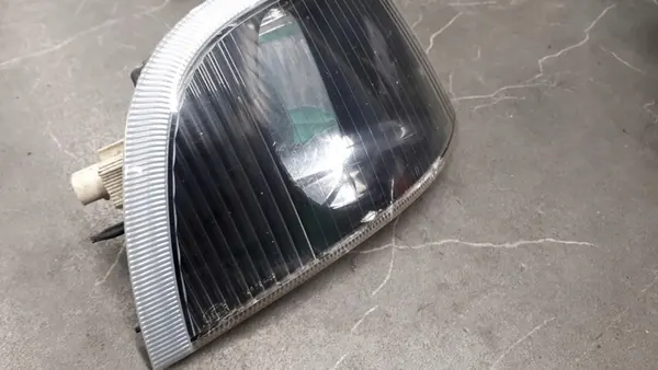 Seta Direita Volvo S40 V40 99R OEM 30854654 image 2