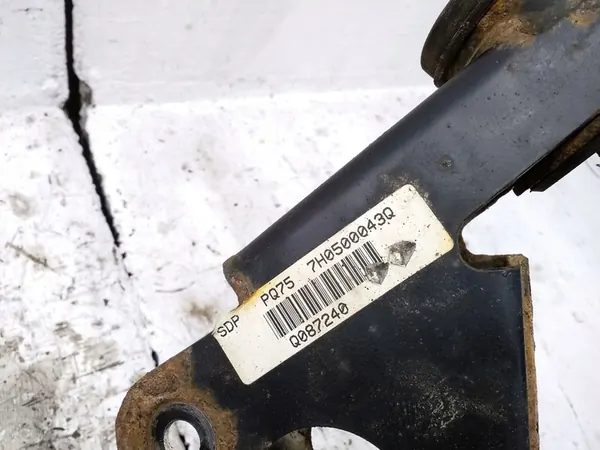 Bakre differentialfäste Volkswagen Transporter - Caravelle T5 OEM image 7