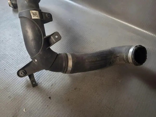 Tubería de intercooler SKODA OCTAVIA III 1.8L 2016 5Q0145840 image 4