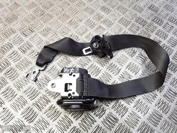 Left Front Seat Belt Opel Astra J image 3
