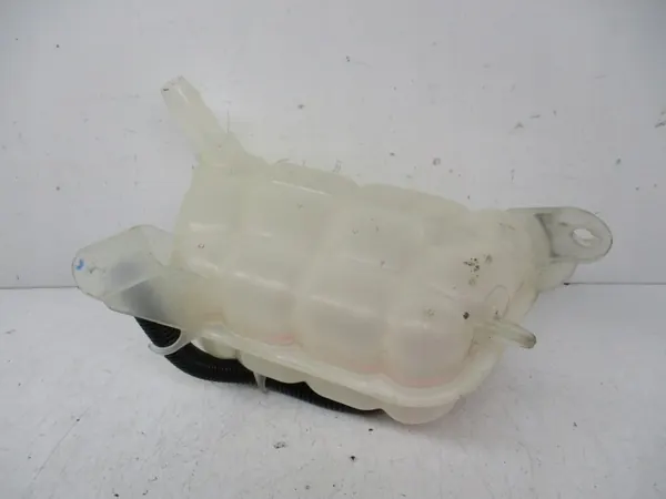 Fiat 500E koelvloeistoftank OEM 52126409AB 2013-2019 image 4