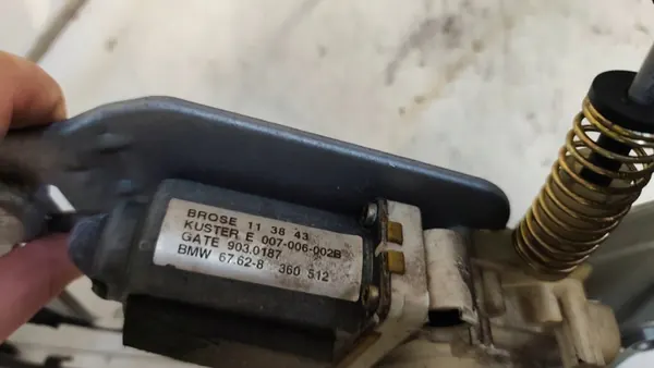 Elevador de Janela Frontal Esquerdo BMW 5 (E39) 8360512 image 3