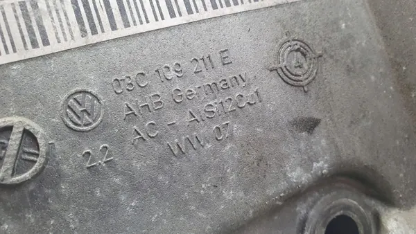 Steuerdeckel OEM 03c109211e für VW Golf V/Touran image 3