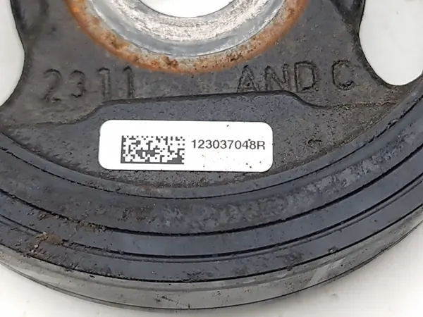 Renault Austral 1.2 E-TECH Poulie OEM 123037048R image 6