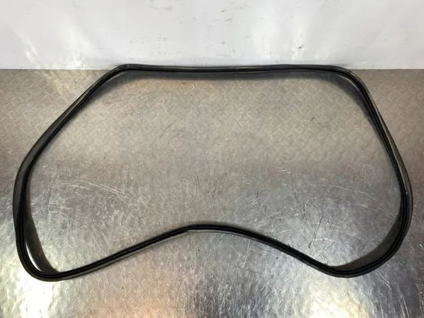 OEM FOB44913 Heckklappendichtung für Jeep Grand Cherokee image 3