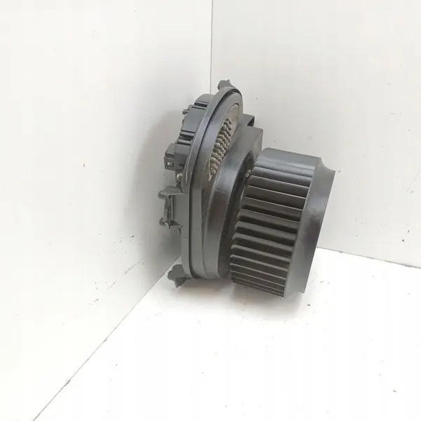 FLÄKT MERCEDES W176 W246 EUROPA A2469061601 image 2