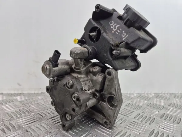 Pompe de direction assistée Mercedes OEM 0064664401 image 4