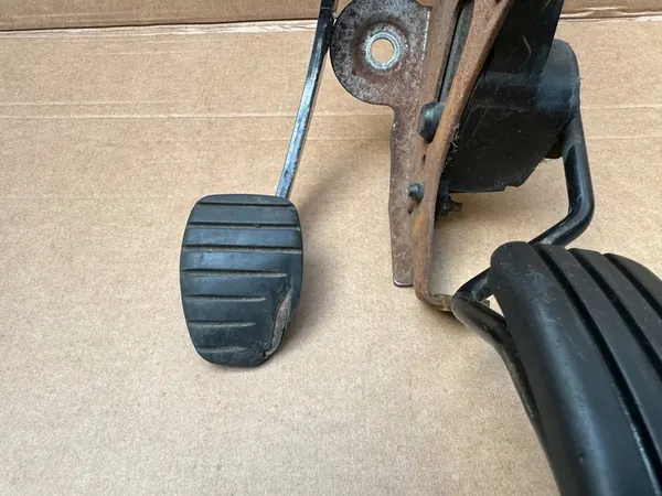 Gaspedaal RENAULT KANGOO II 1.5 DCI 8200436864 image 3