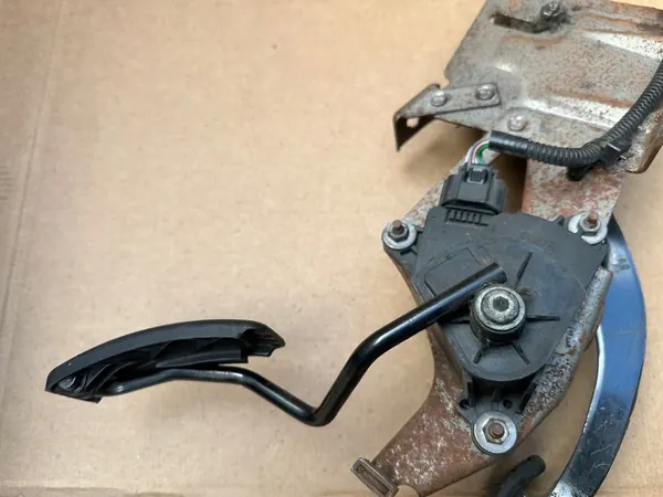 Gaspedaal RENAULT KANGOO II 1.5 DCI 8200436864 image 5