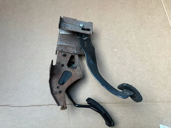 Gaspedaal RENAULT KANGOO II 1.5 DCI 8200436864 image 9