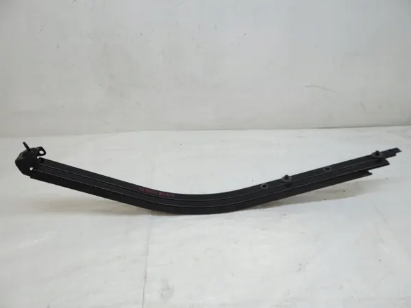 Peugeot Rifter Left Lower Door Guide OEM 1696668003 image 2