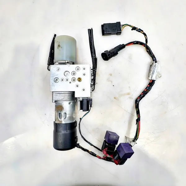 Pompe de toit Cabriolet Peugeot 207 CC image 1