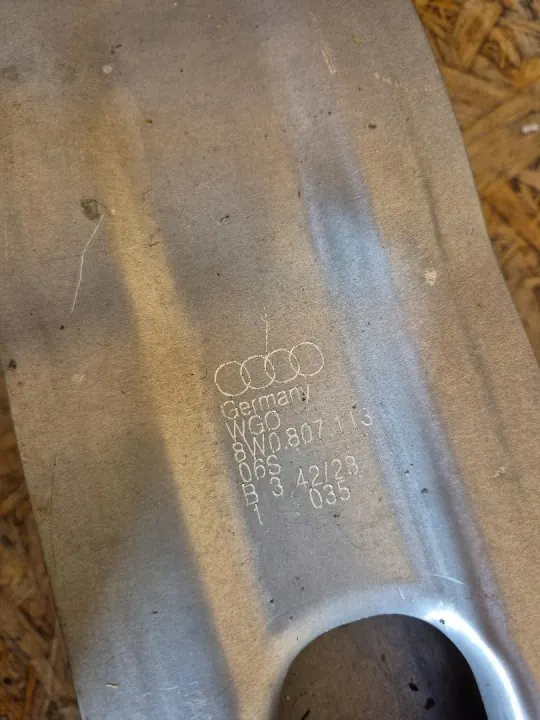 Viga Audi A4 B9 8W OEM 8W0807113 - Usado image 3
