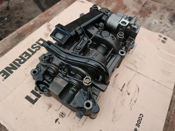 Pompe à huile OEM 03L103537 pour VW AUDI 2.0 TDI image 4