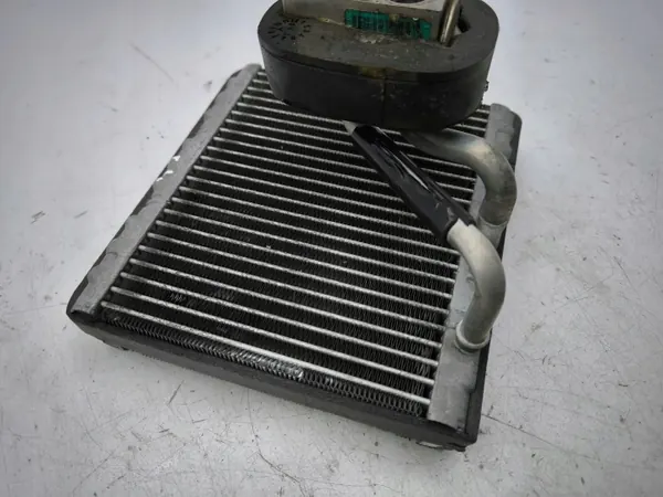 SAEJ2842 Radiateur chauffage clim pour Seat Ibiza V image 8