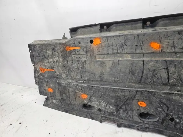 Vasen alustasuojus OEM 8E0825207B Audi A4 B7 image 6