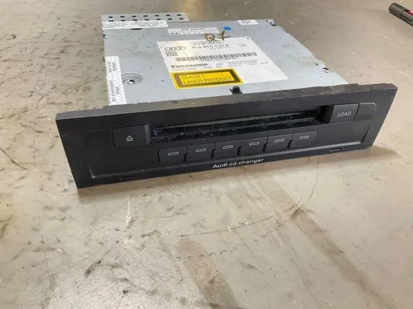 Changer CD OEM 4L0910110B pour Audi Q7 - Occasion image 5
