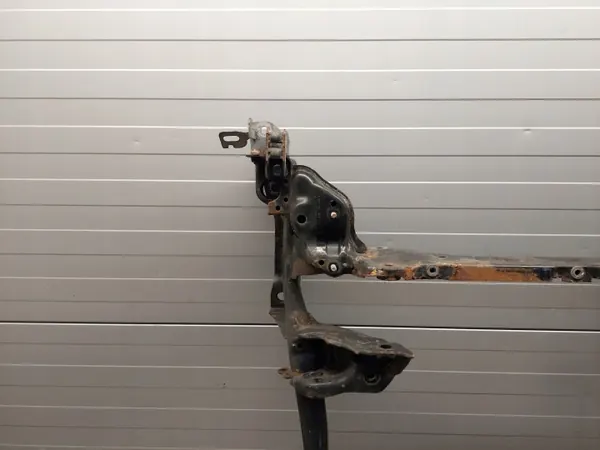 Audi A8 S8 D4 Voorste dwarsbalk OEM 4H0399315 image 3