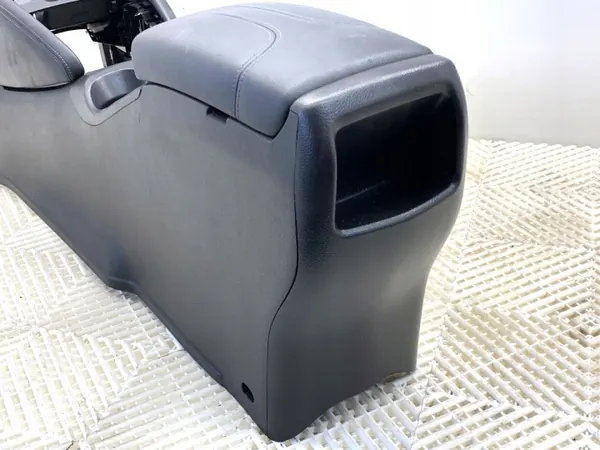 Console centrale OEM LORK-389-133682 avec accoudoir image 3