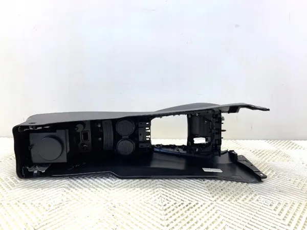 Console centrale OEM LORK-389-133682 avec accoudoir image 5
