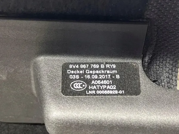 Étagre de coffre OEM 8V4867769B Audi A3 8V HB image 3
