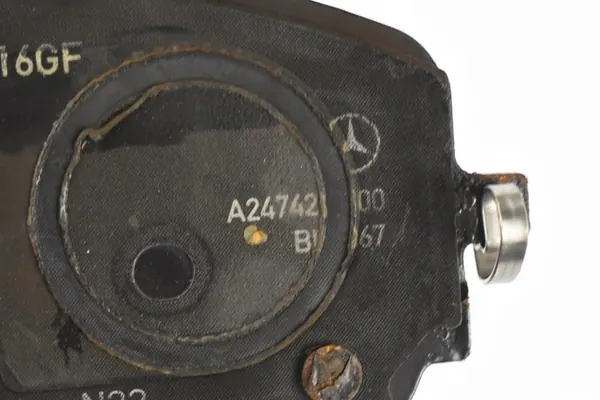 Voorremschijven en -blokken 330mm Mercedes EQB image 2