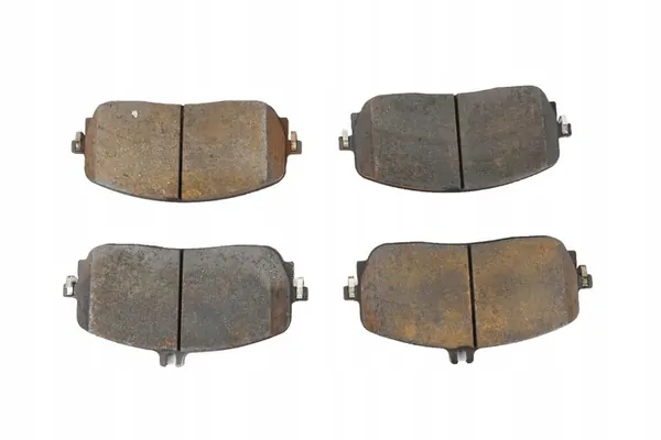 Voorremschijven en -blokken 330mm Mercedes EQB image 8