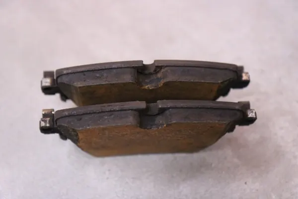 OEM 6877212 Etujarruslevyt ja -palat BMW:lle image 6