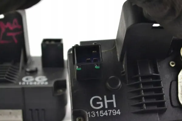 Opel Meriva A Bakdörrlås Höger och Vänster 2 st 13154793 image 7