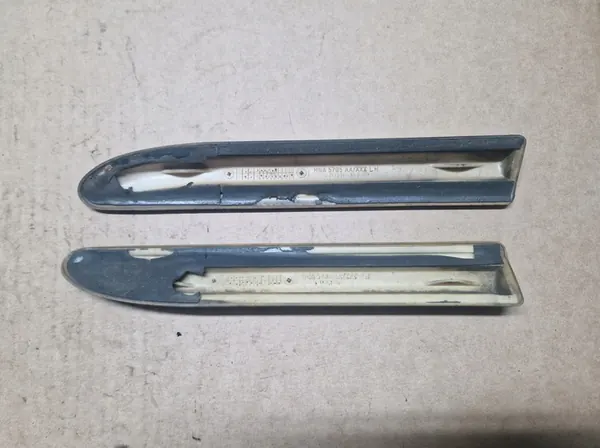 JAGUAR XJ XJR X308 Lokasuojan Reunus Vasemmalle Oikealle 5705AA/XXX image 2