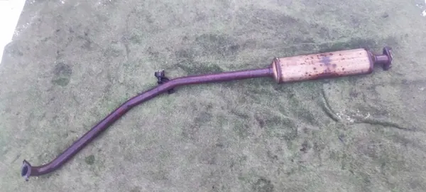 Kia Rio 2 keskusvaimennin OEM kia-JBM40g Käytetty image 2