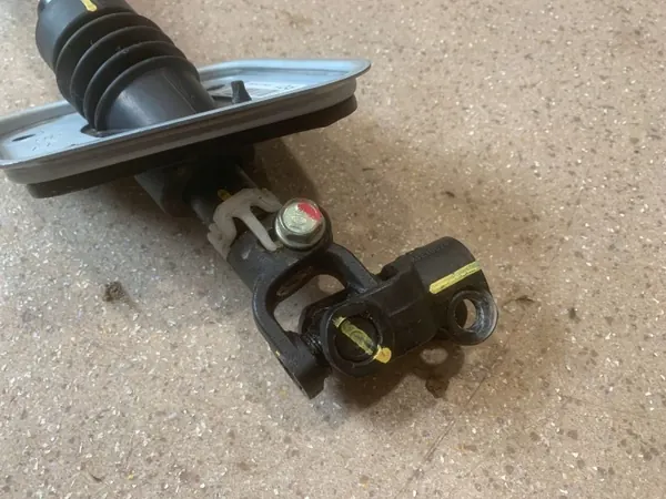 Cruz de columna OEM LPV13488 para Hyundai Ioniq 5 image 4