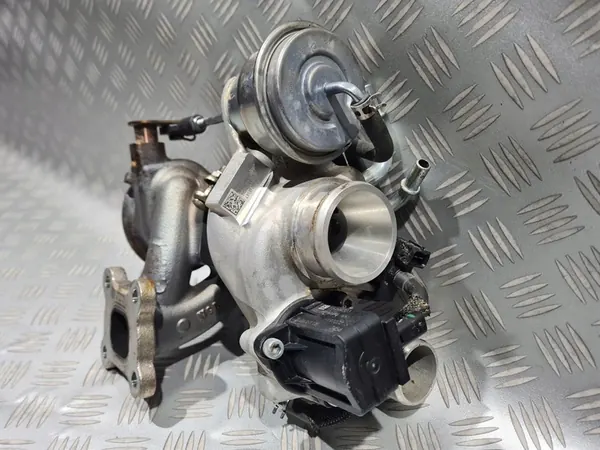 Turbo Opel Astra K 1.0 Turbo image 5