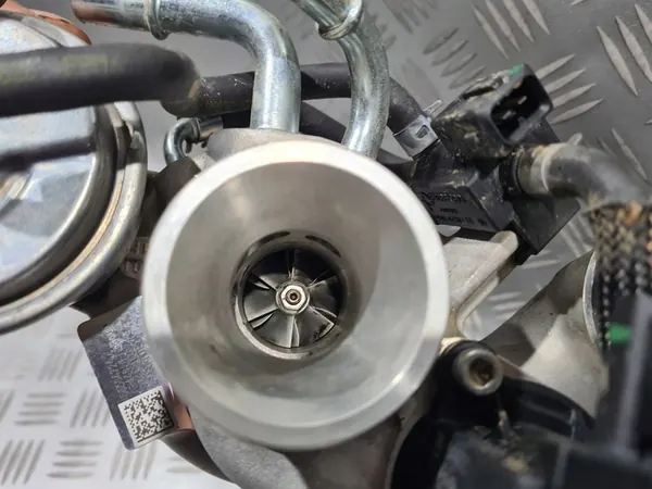 Turbo Opel Astra K 1.0 Turbo image 6