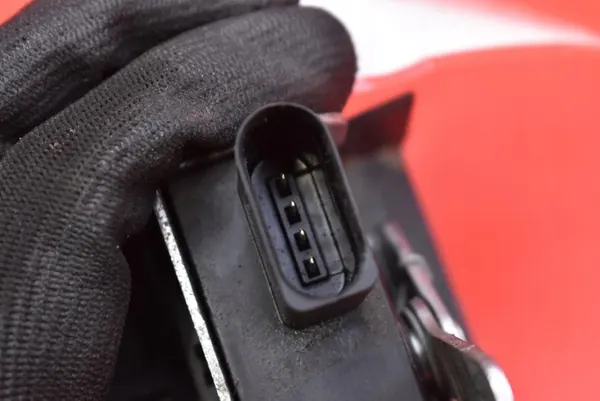 Baklucka Lås VW Golf 5 Kombi 03-09 5M0827505B image 7