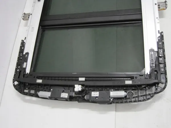 Panoramakatto Nissan X-Trail T32 OEM image 10