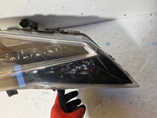Farol dianteiro direito FULL LED SEAT LEON III image 4