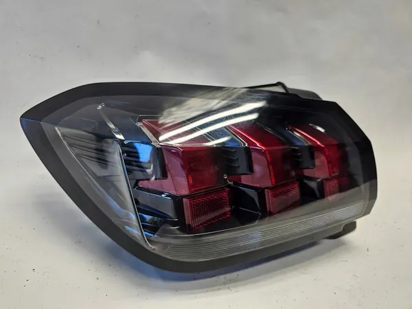Luz trasera izquierda Peugeot 208 II 2019- OEM 9823216780 image 3