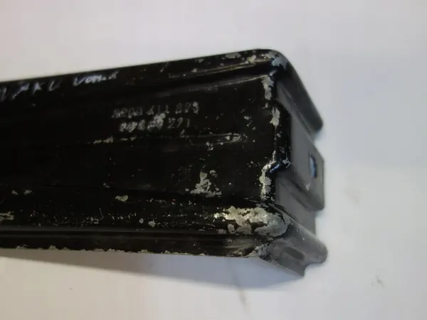 Vorderer Sicherheitsgurt Halter Renault Trafic II Opel Vivaro A 8200411893 image 2