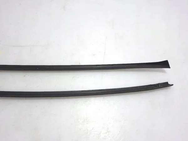 OEM 3C0854327/328 Frontscheiben-Dichtungssatz image 4