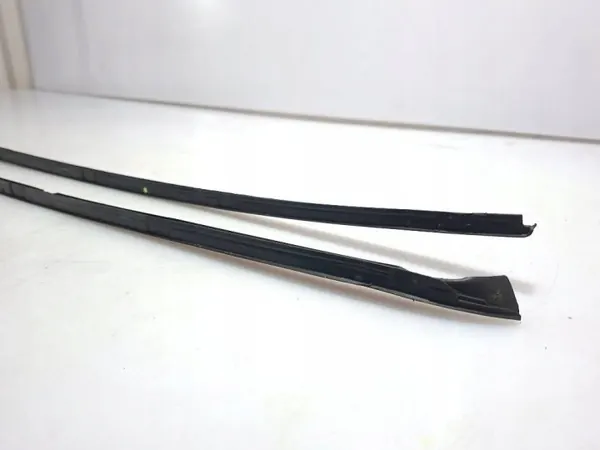 OEM 3C0854327/328 Frontscheiben-Dichtungssatz image 8